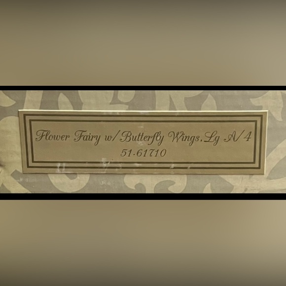 Flower Fairy with Butterfly Wings by MARK ROBERTS - Large - Picture 8 of 9